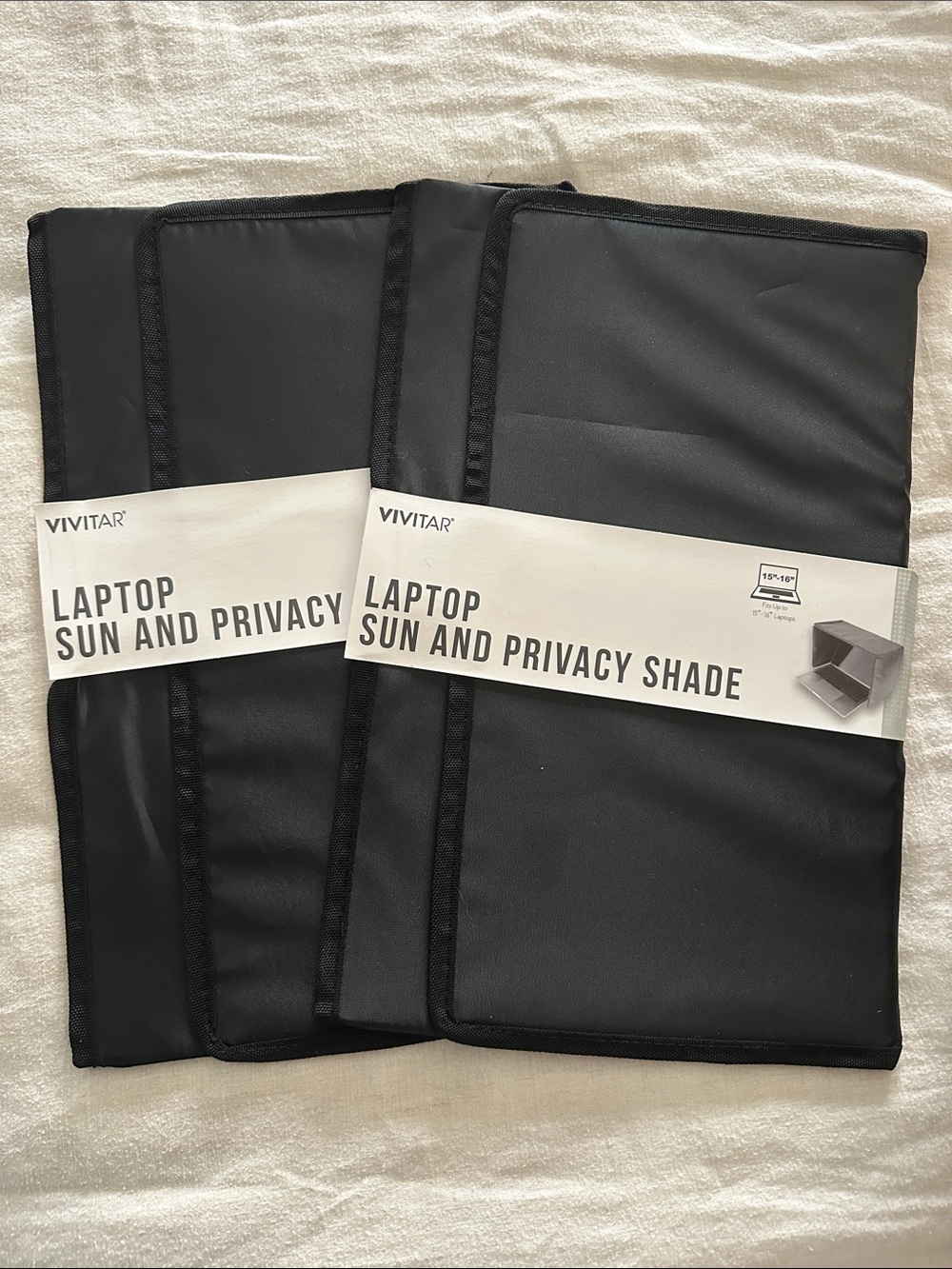Vivitar Black Laptop Sun & Privacy Shade - 15"-16"